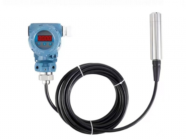 投入式液位计带显示